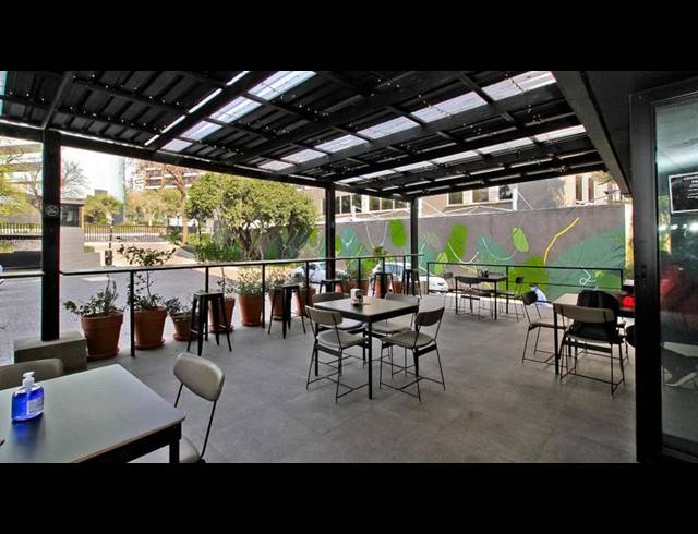 2 BEDROOM APARTMENT FOR SALE IN SANDTON CENTRAL